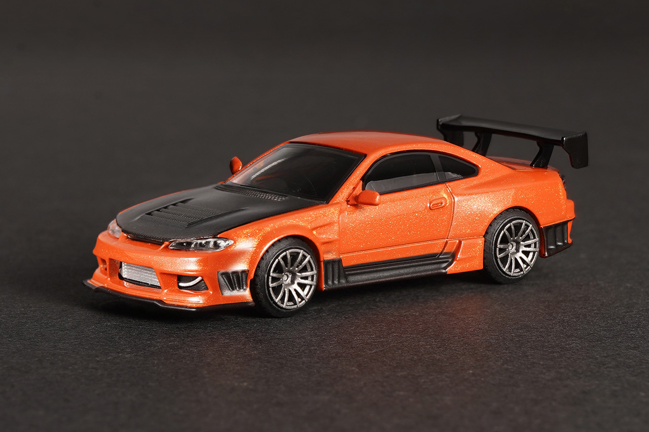 MINI GT 1/64 Nissan シルビア S15 D-MAX メタリックオレンジ(右ハンドル)