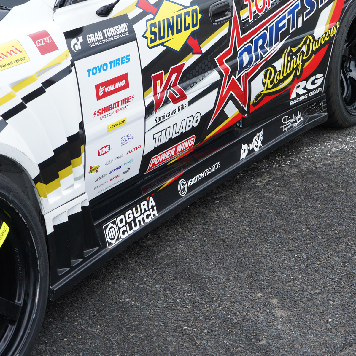 レーシングスペック専用サイドステップ　（JZX100チェイサー）